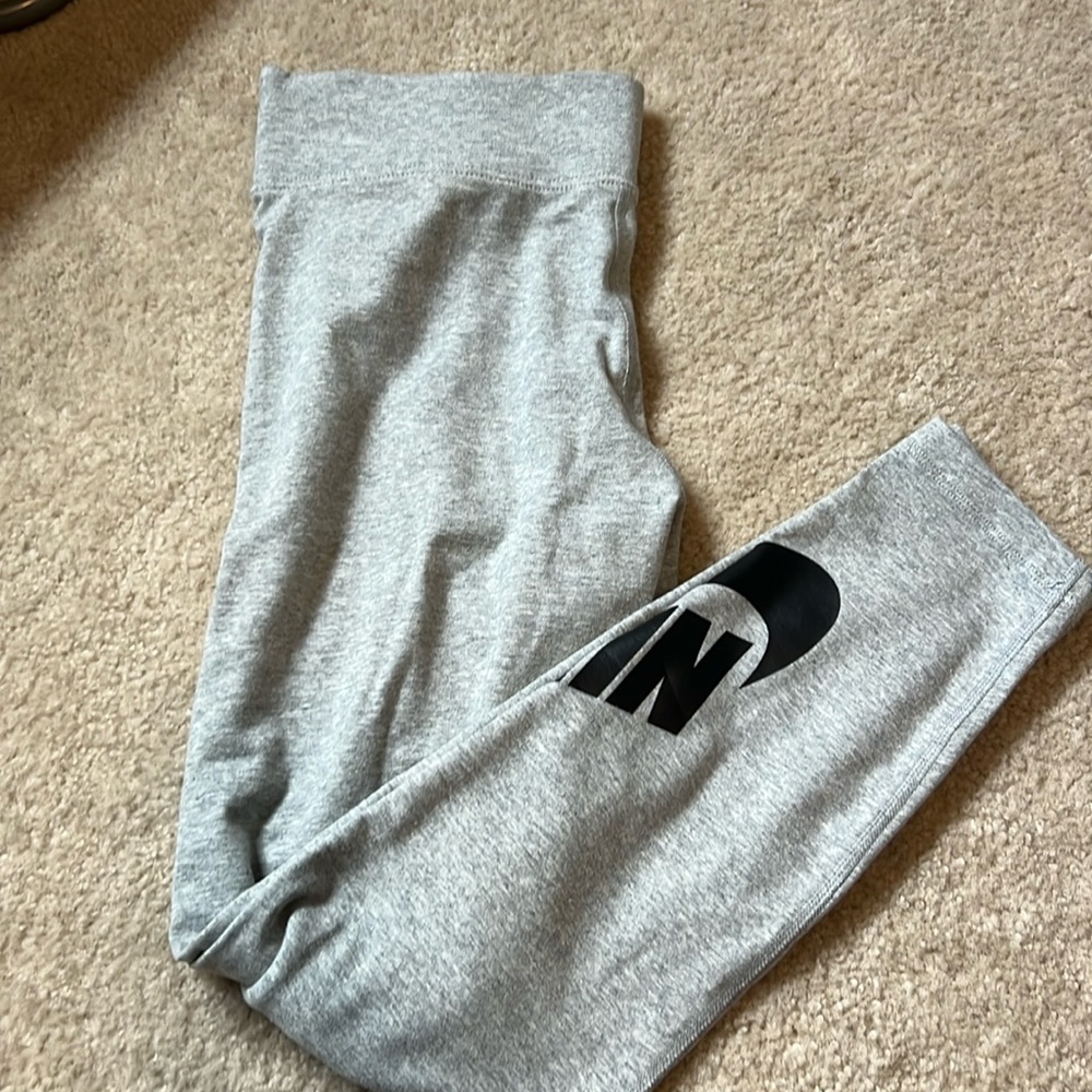 Nike tight fit high rise leggings